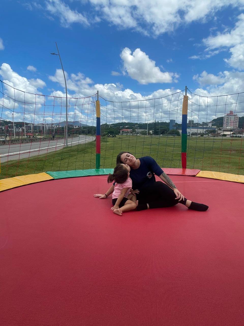 Cama Elástica Gigante para aluguel em Florianópolis